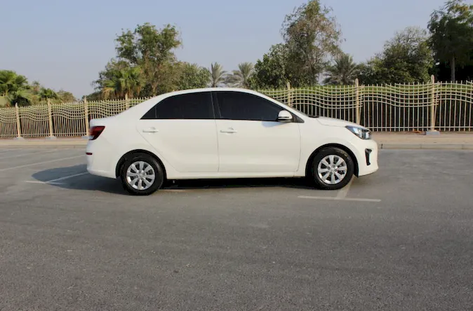 kia cerato 2021- location voiture dubai_4